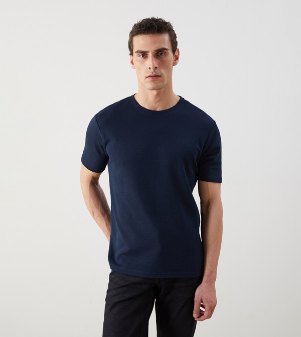 Textured Short Sleeves T-Shirt