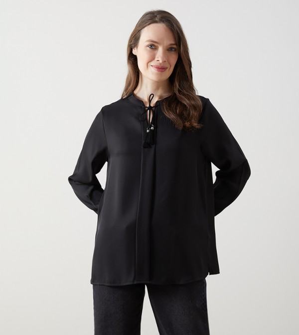 Tie-Up Neck Long Sleeves Top