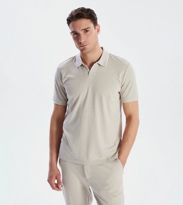Textured Short Sleeves Polo T-Shirt