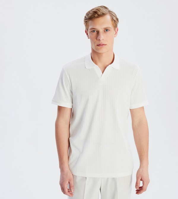 Textured Short Sleeves Polo T-Shirt