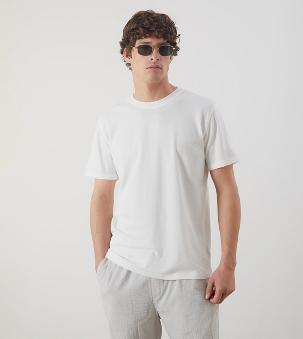 Textured Crew Neck T-Shirt