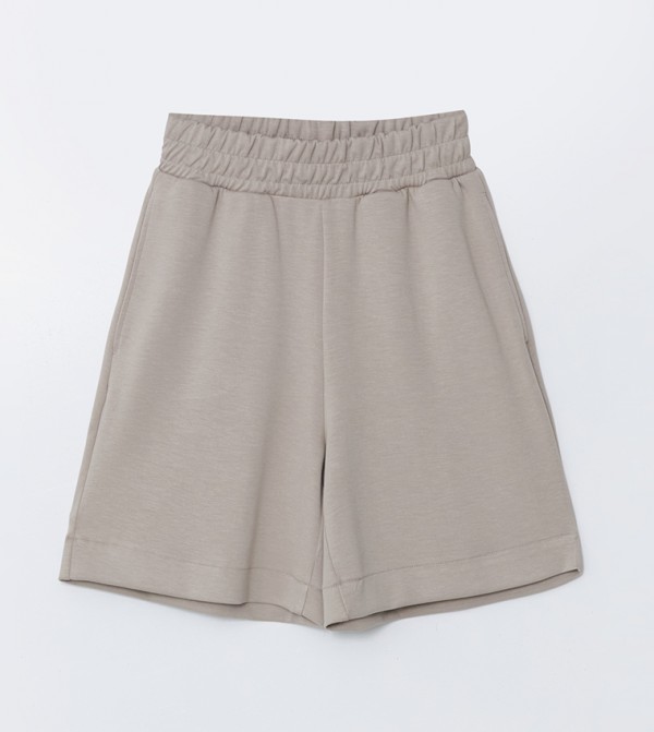 Solid Elastic Waist Shorts