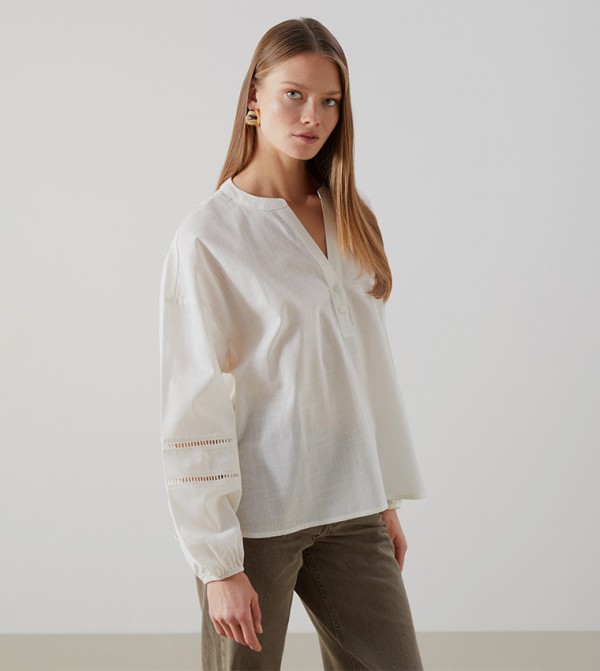 Lace Trim Long Sleeves Top