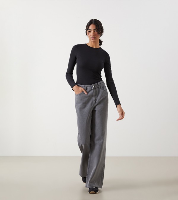 Washed Wide Leg Jeans