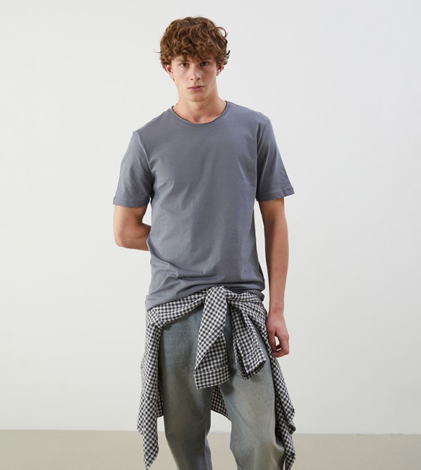 Solid Short Sleeves Casual T-Shirt