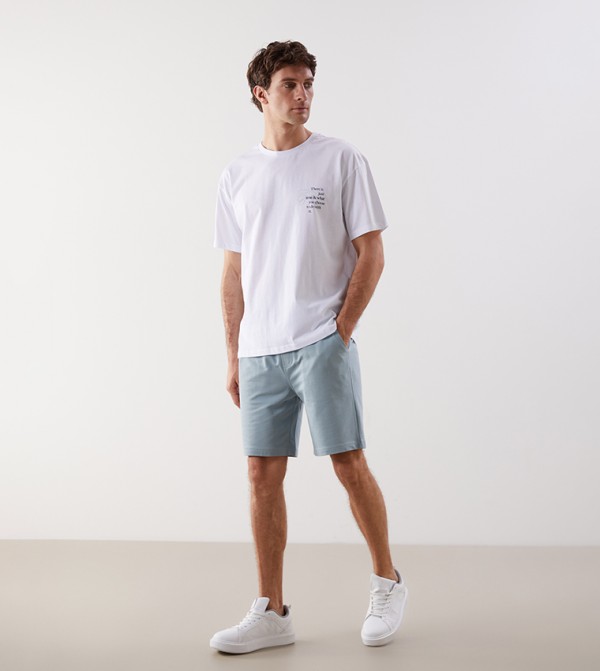 Solid Mid Rise Casual Shorts