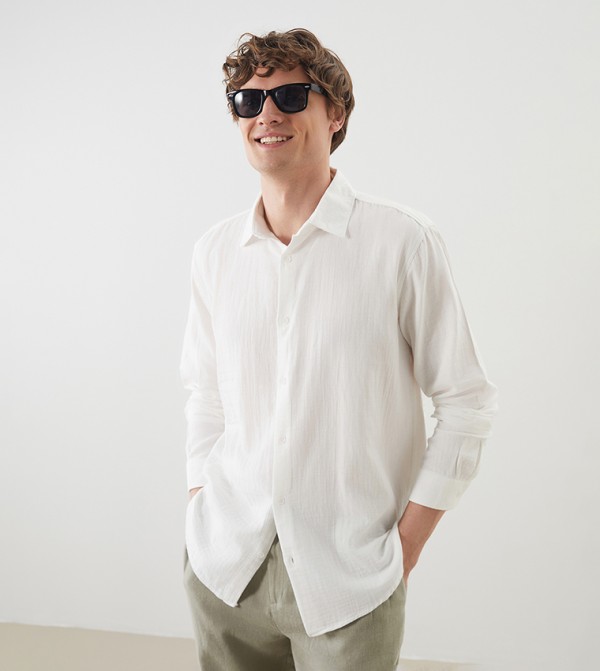 Solid Long Sleeves Relaxed Fit Shirt