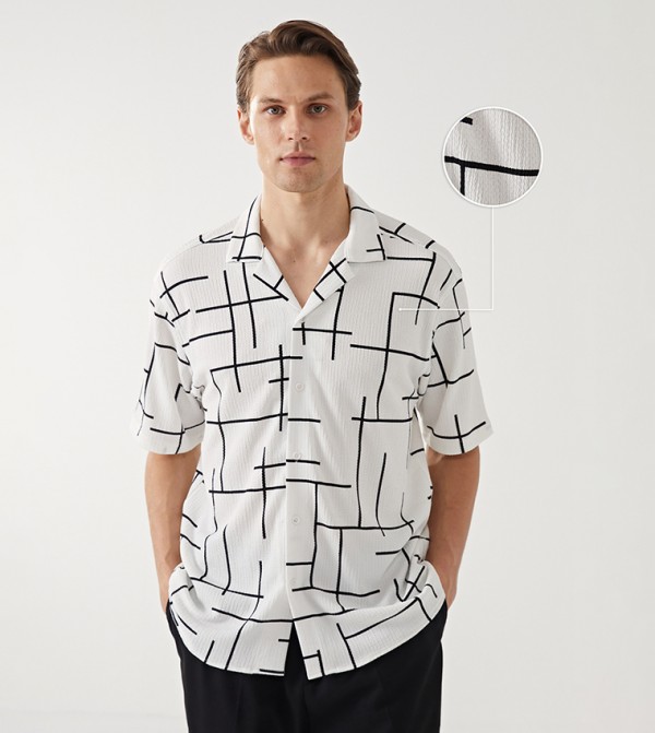 Patterned Short Sleeves Casual Shirt