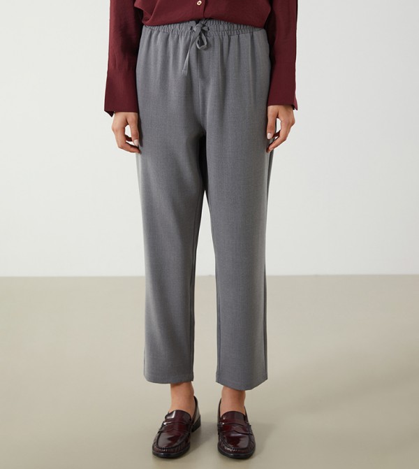 Drawstring Waist Carrot Fit Trousers