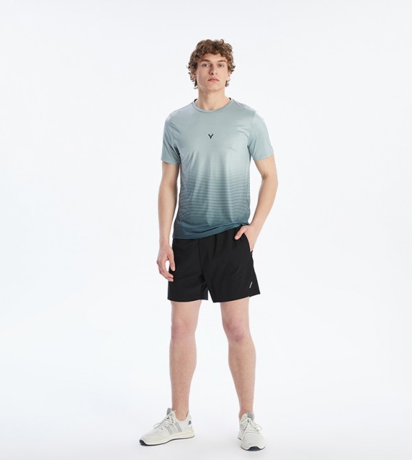 XSIDE Solid Elastic Waist Shorts