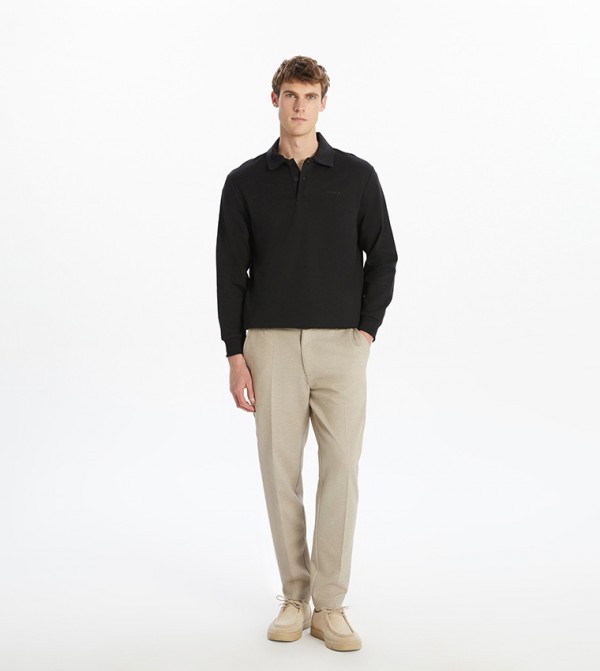 Mid Rise Standard Fit Trousers