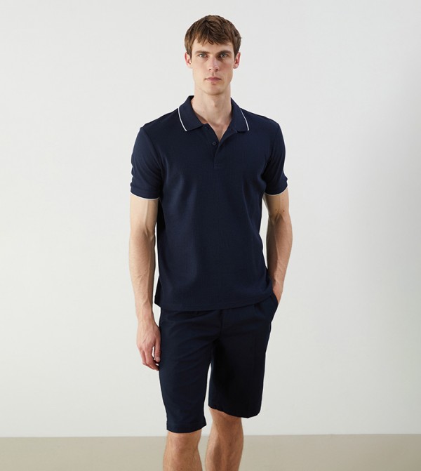 Textured Short Sleeves Polo T-Shirt