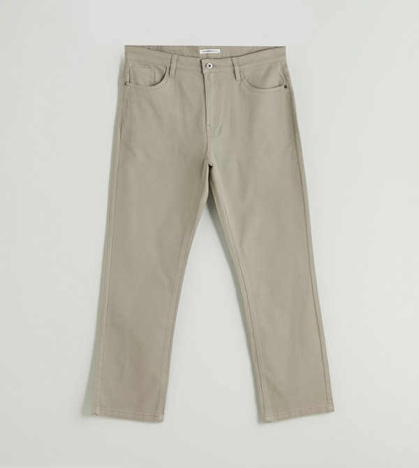 Solid Mid Rise Standard Fit Chinos