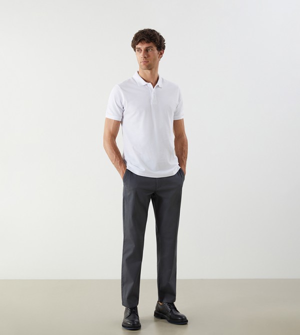 Solid Mid Rise Slim Fit Trousers