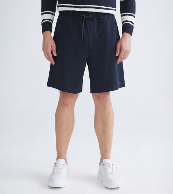 Drawstring Waist Casual Shorts
