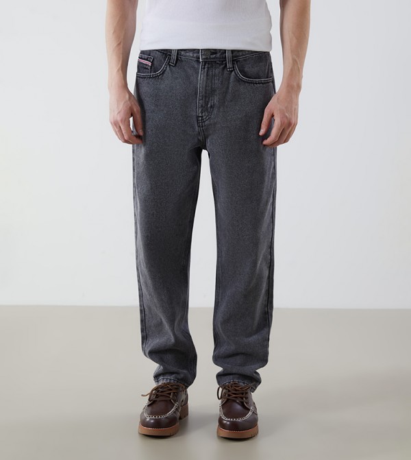 710 Washed Loose Fit Jeans