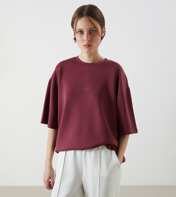 Embroidered Short Sleeves Oversized T-Shirt