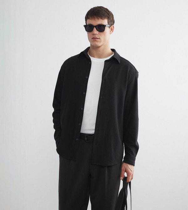 Textured Slim Fit Long Sleeves Shirt
