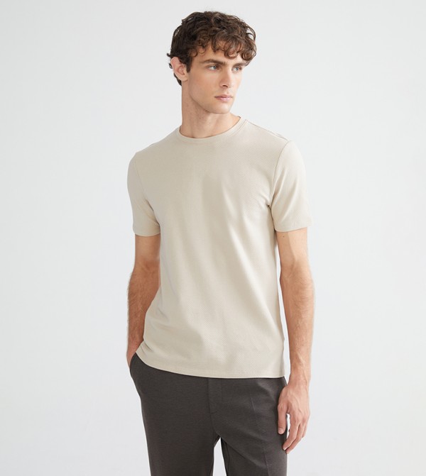 Textured Short Sleeves T-Shirt