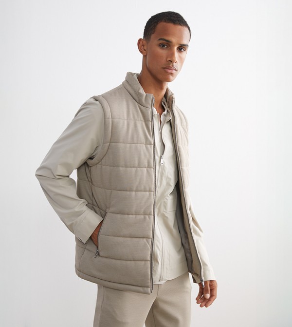 Solid Sleeveless Puffer Gilet