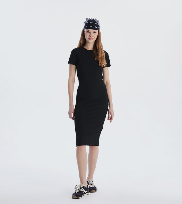 Solid Crew Neck Midi Bodycon Dress
