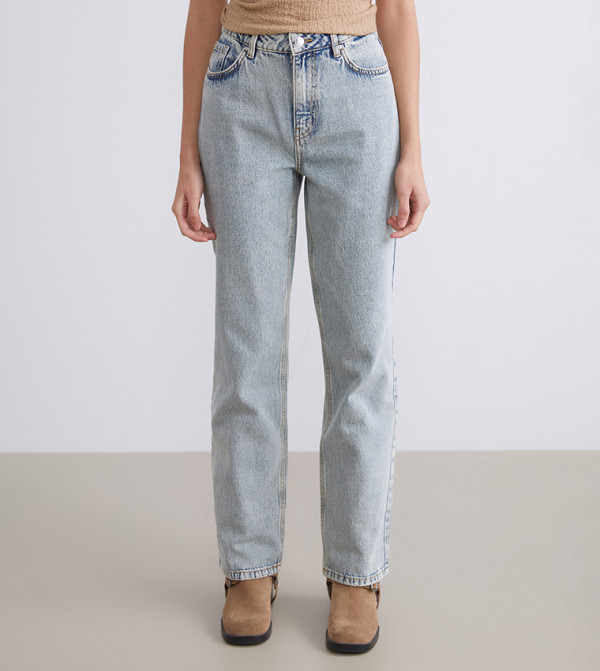 Washed High Waist Straight Fit Jeans