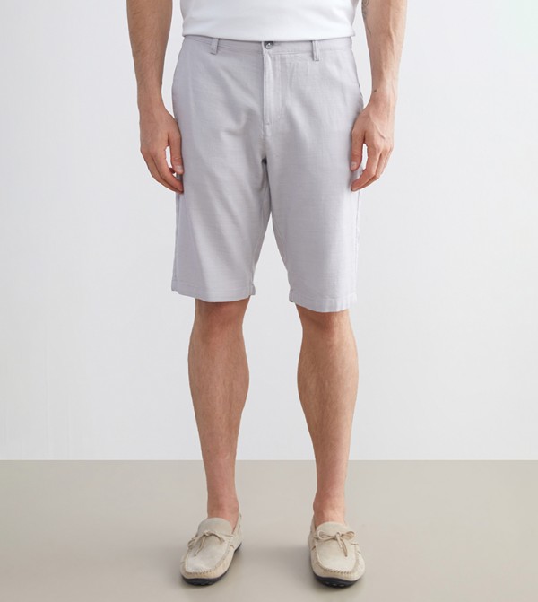 Solid Mid Rise Casual Shorts