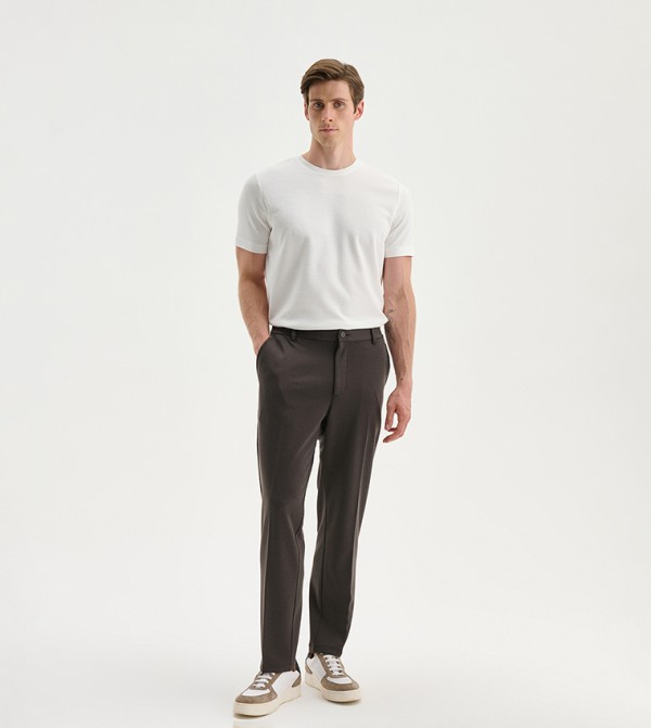 Solid Mid Rise Slim Fit Trousers