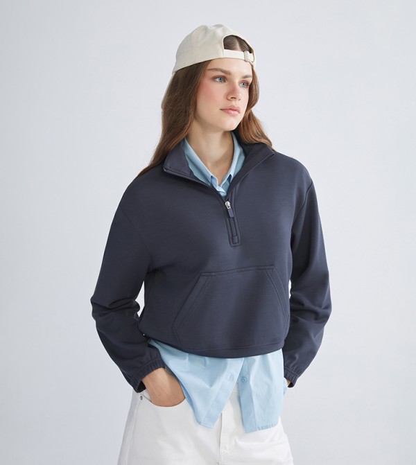 سويتشيرت سادة بياقة عالية