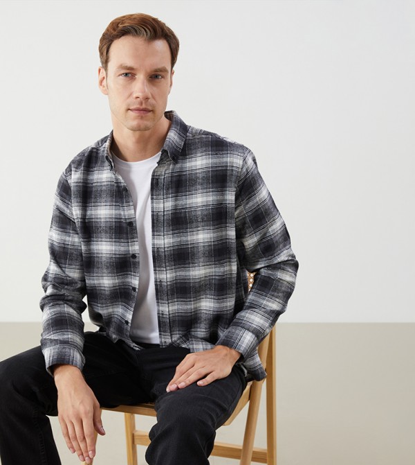 Plaid Regular Fit Long Sleeves Shirt