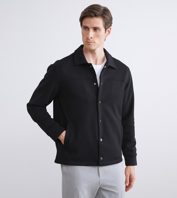 Solid Comfortable Fit Collared Jacket