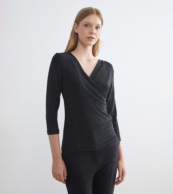 Textured 3/4 Sleeves Top