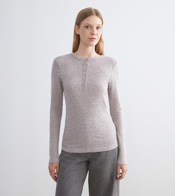 Textured Long Sleeves Casual T-Shirt
