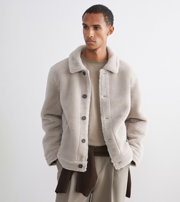 جاكيت بلش بقصة ستاندرد 