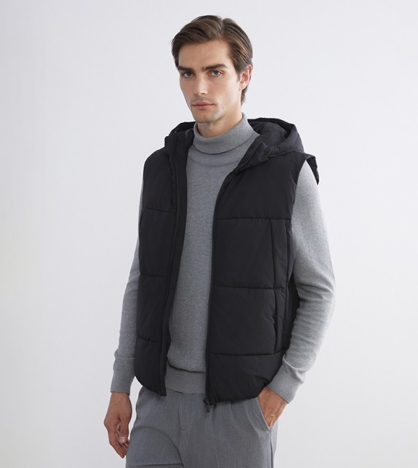 Regular Fit Hooded Puffer Gilet