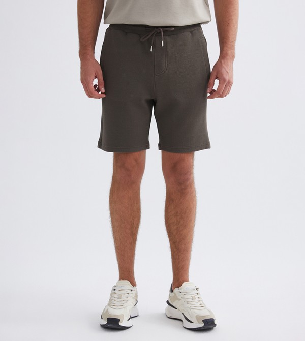 Drawstring Waist Casual Shorts