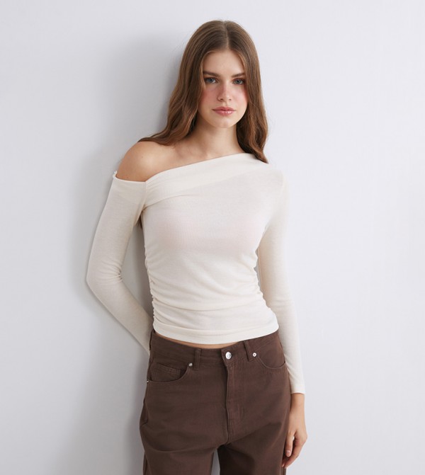 Solid Off Shoulder Casual T-Shirt