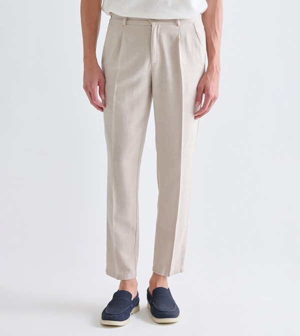 بنطال ضيق سادة بخصر متوسط 