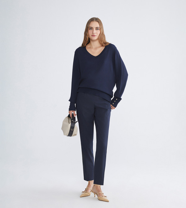 بنطلون نسائي سادة بخصر مرن وقصة كاروت