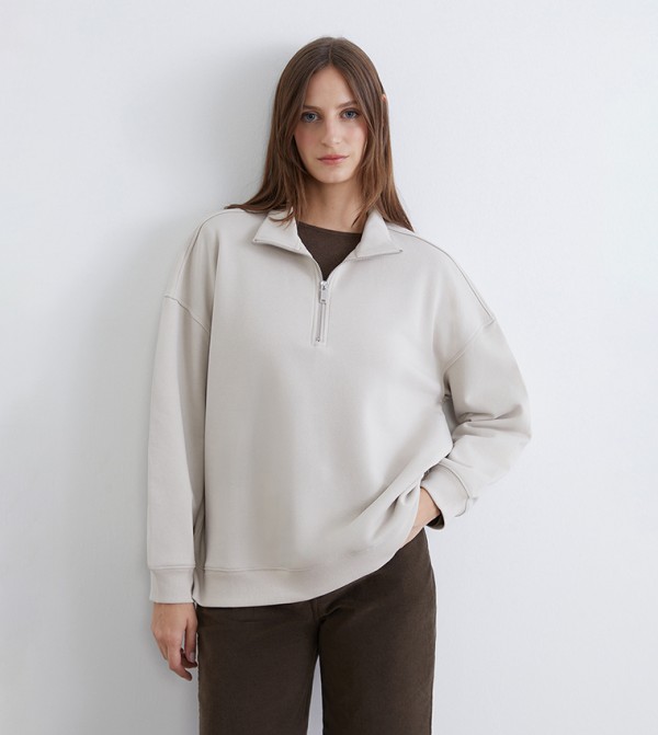 Solid High Neck Thick Oversized Sweatshirt