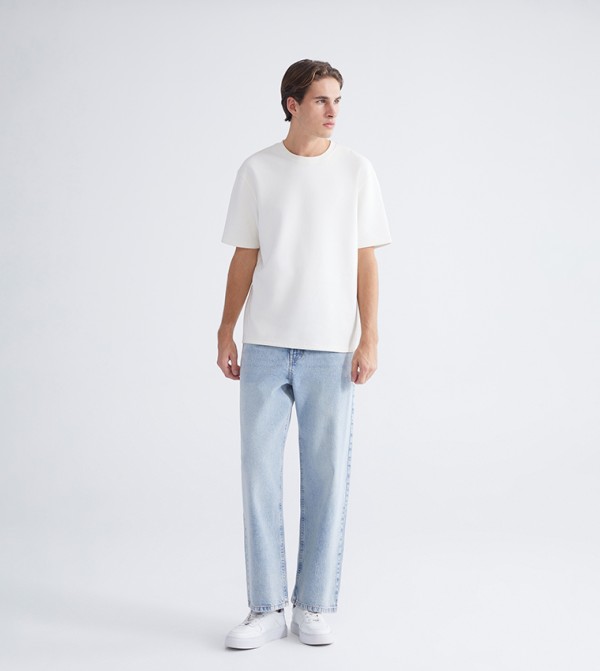 Faded Baggy Fit Jeans