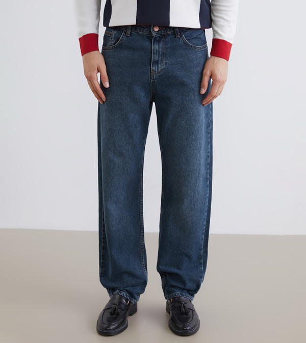 بنطلون جينز رجالي مغسول بخصر متوسط