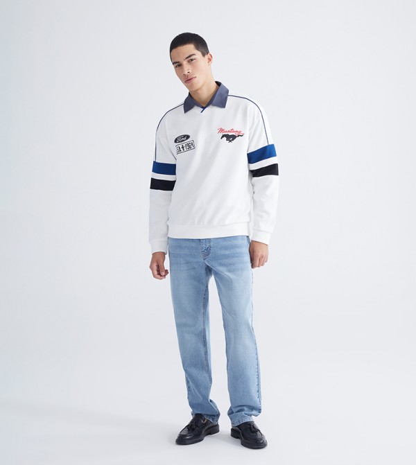 779 Washed Mid Rise Regular Fit Jeans