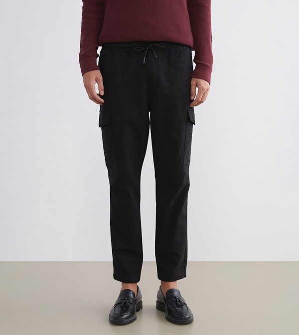 Mid Rise Slim Fit Cargo Trousers