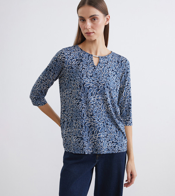 Patterned Crew Neck Top