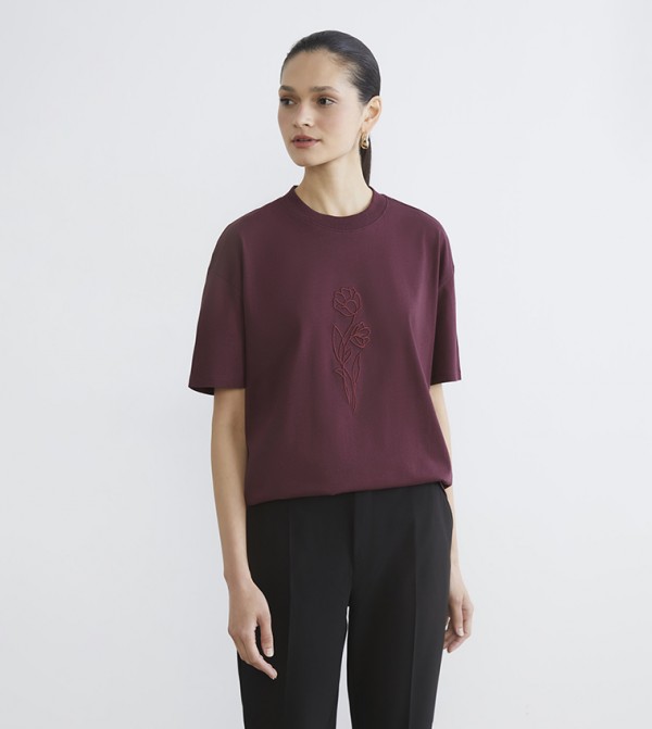 Embroidered Short Sleeves T-Shirt