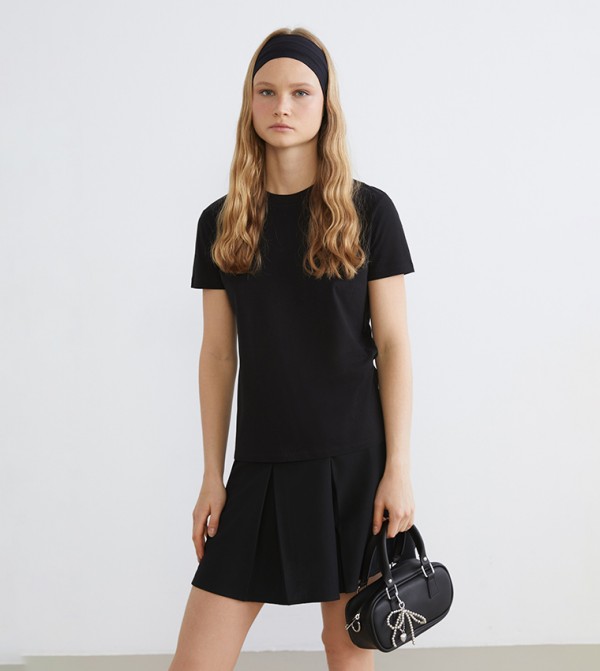 Solid Short Sleeves T-Shirt