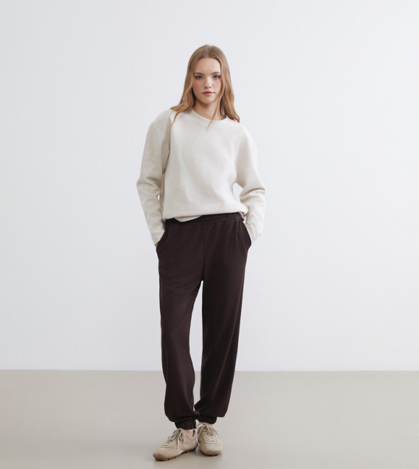 بنطلون جوغر بخصر مرن