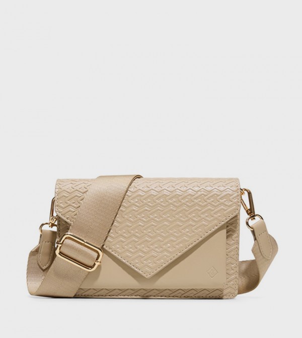 LARISSAA Quilted Flap Crossbody Bag