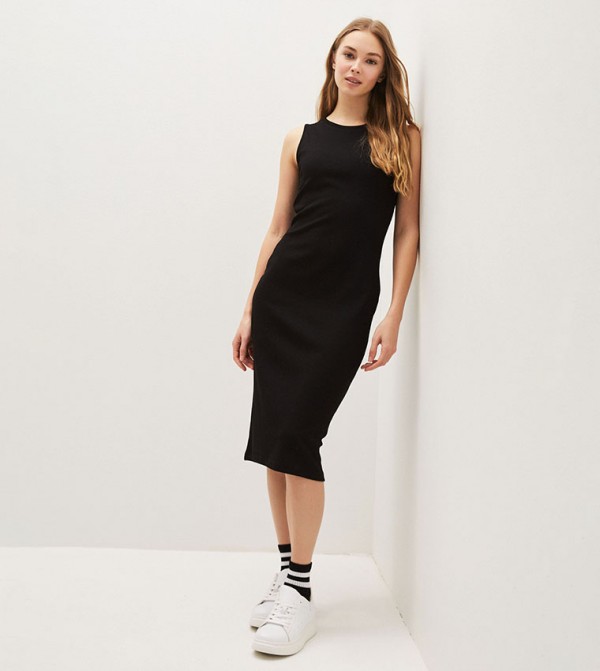 Crew Neck Straight Sleeveless Dress